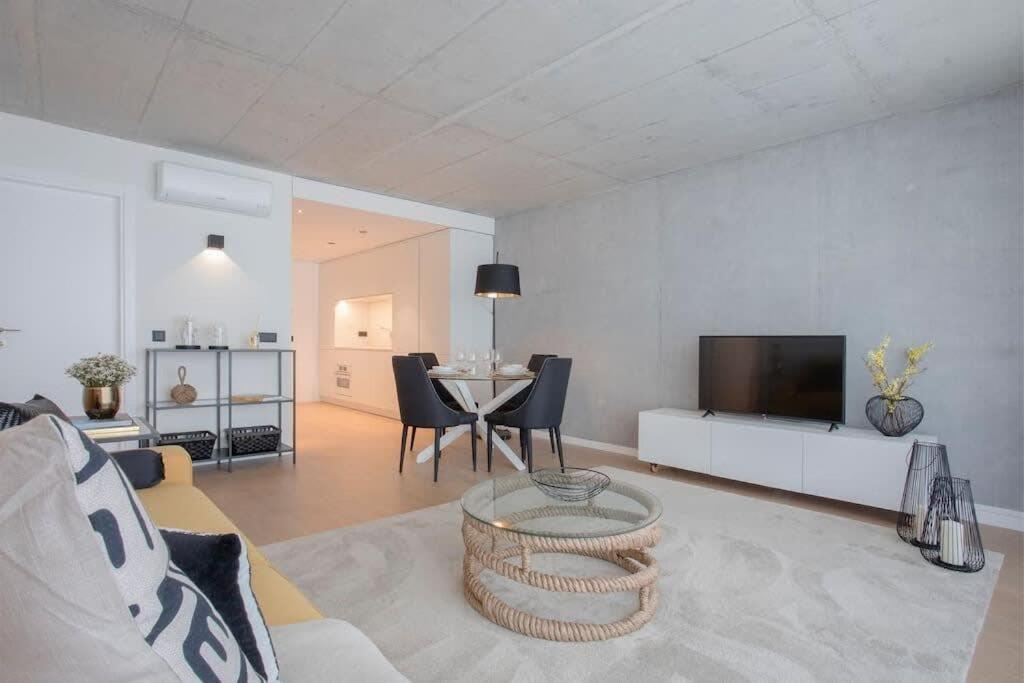 Liiiving In Gaia - Beach Seaside Apartment Vila Nova de Gaia Esterno foto